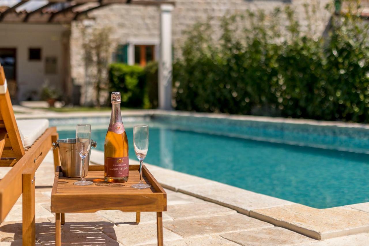Villa Draga Paradise Pool Villa In Split 索林 外观 照片